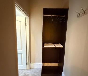 Epsom House | The Elder Guest House