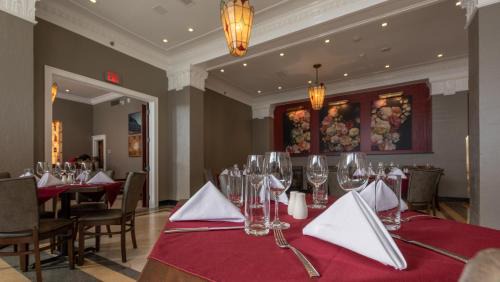 Lawrence Hotel | The Eldridge Hotel