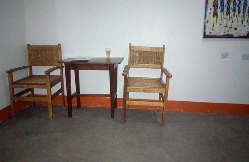 Kasese Cabin | The Elephant home