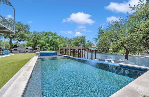 Kingsland House | The Elevated Retreat and Concierge Services