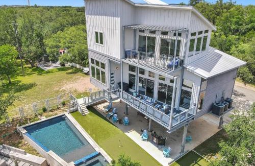 Kingsland House | The Elevated Retreat and Concierge Services