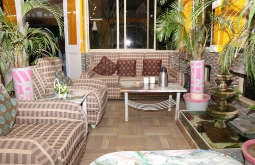 Kolkata Bed & Breakfast | The Elite Apartment Hotel