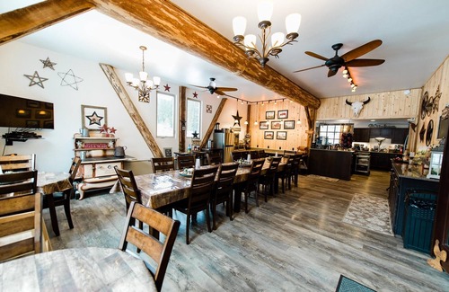 Heron Cabin | THE ELK BARN INN - Guest Ranch - Lodge - NW Montana