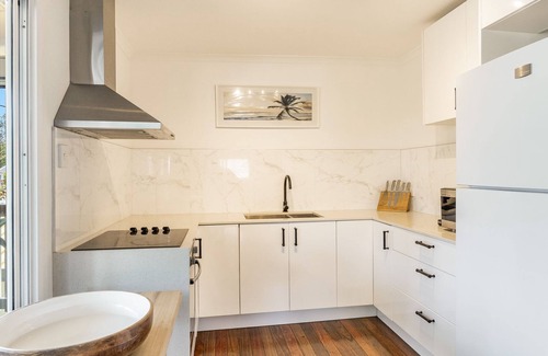 Yamba House | The Elks | Pet Friendly Home in Town