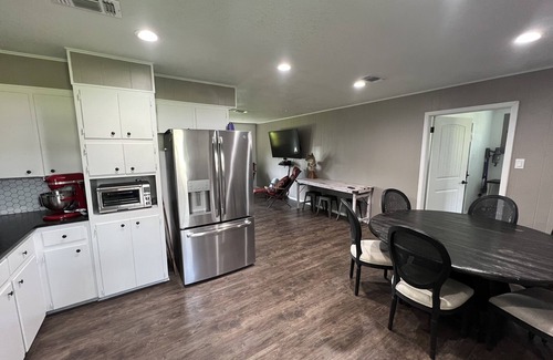 Mason House | The Elm Street Retreat