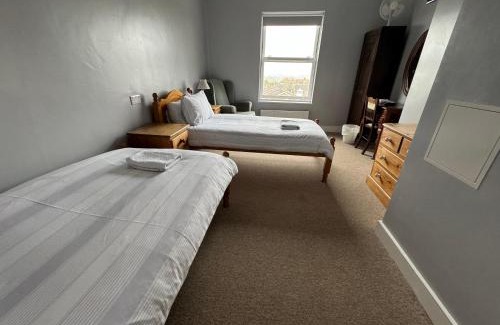 Filton House | The Elms Guest House Bristol