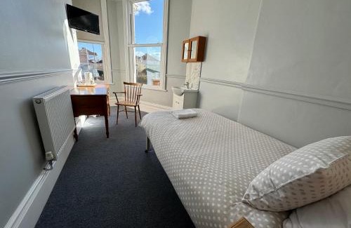 Filton House | The Elms Guest House Bristol