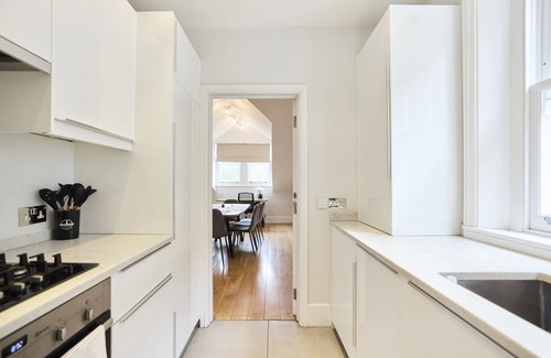 Primrose Hill Apartment | The Elsworthy Residence