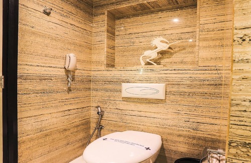 Andheri West Hotel | The Empresa Hotel