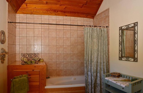 Julian Cottage | The Enchanted Cottage at Shadow Mountain Ranch!
