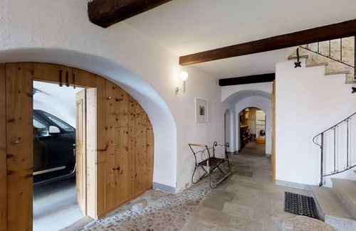 Zuoz House | The Engadine house was originally built in 1550 and restored in 1969, since then