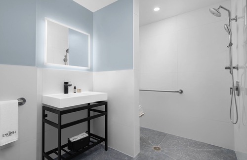 Arts District Hotel | The ENGLISH Hotel, Las Vegas, a Tribute Portfolio Hotel, 21 and over