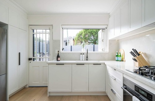 Stanmore House | 'The Enmore' - in the heart of everything Newtown