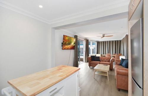 The Entrance Apartment | The Entrance Hideaway