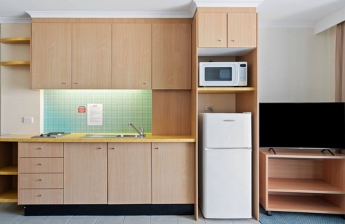 The Entrance Apartment | The Entrance Waterfront, Unit 305
