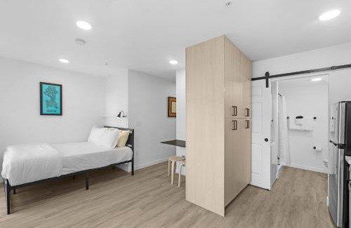 Fremont Apartment | The Equinox