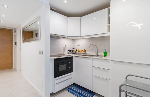 Las Palmas de Gran Canaria Apartment | THE WHITE HOME IN THE CANTERAS