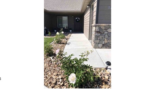 Spearfish House | The Escape in Spearfish No Steps Dbl Gar No Gravel! Cozy & Easy Access to I-90