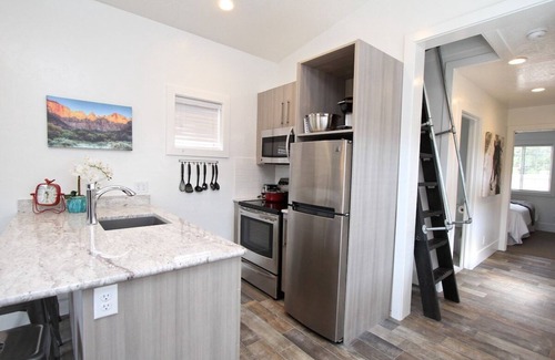 Orderville Apartment | The Escape Tiny Home #2
