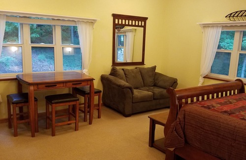 Elkhart Lake House | The Esker Ridge Chalet, Pristine Elkhart Solitude