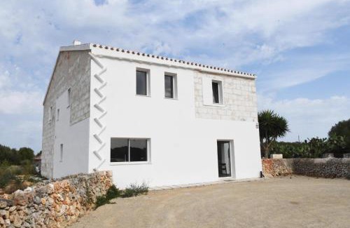 Mahon House | The essence of Menorca in a unique country house