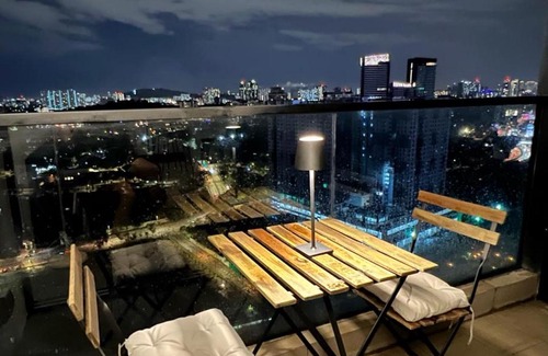 Brickfields Apartment | The Establishment Bangsar #23a by Ouki