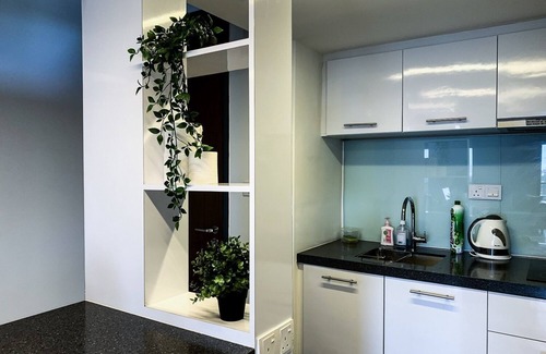 Brickfields Apartment | The Establishment (EST) - Premium Deluxe Suite
