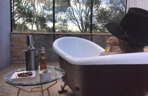 Eulo Hotel | The Eulo Queen Hotel