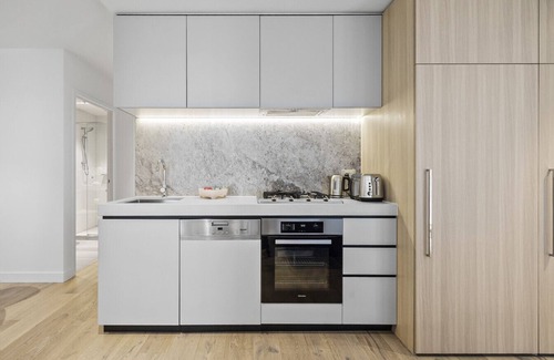 Southbank Apartment | The Evermore Stylish Southbank