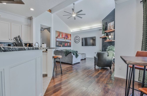 Lubbock House | The Experience at Lake Ridge