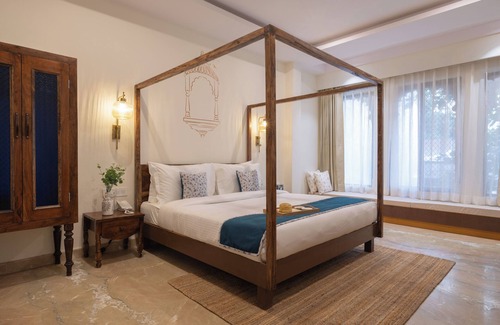 Lake Swaroop Sagar Resort | The Experience Resort