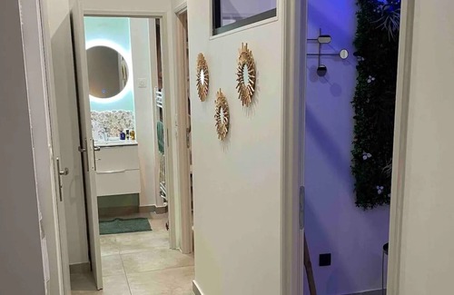 Quartier Chorier-Berriat Apartment | The extasia apartment with double balneo jacuzzi