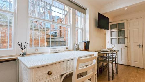 Crouch End Apartment | The Fairfield Studio