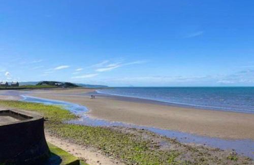 Prestwick House | The Fairlie Suite No1