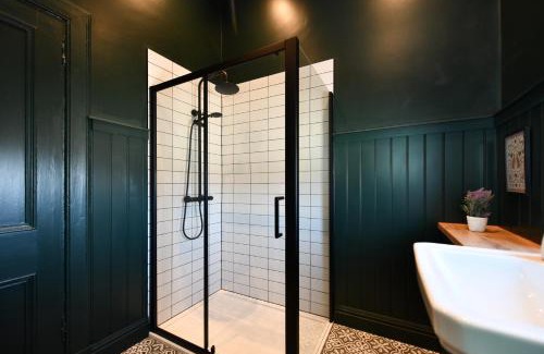 Prestwick House | The Fairlie Suite No1