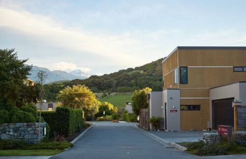 Kaikoura Apartment | The Fairways Accommodation Kaikoura
