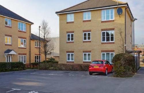Portsmouth Apartment | The Fairways