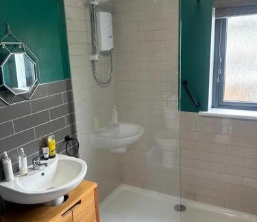 Portrush House | The Fairways, Portrush, 5 min walk to beach