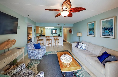 Orange Beach Condo | The Family Beach House - Sugar Beach: Gulfside, 4 Shared Pools, Tennis Undo
