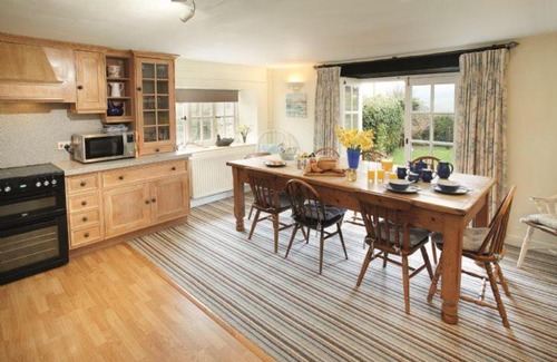 Bridport House | The Farmhouse
