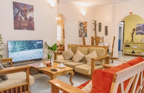 Nanyuki Hotel | The Farmhouse Inn