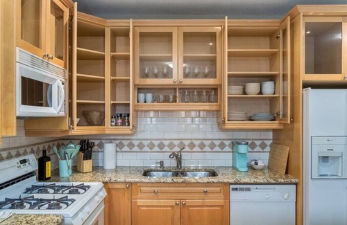 De Winton Apartment | The Farmhouse @ Spruce Meadows/Dewinton 2 bed