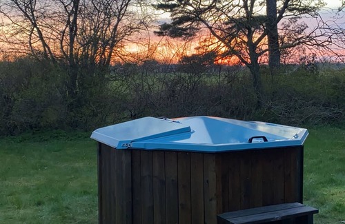 Kopingsvik Cabin | The favorite place on Öland, near the sea with rural idyll