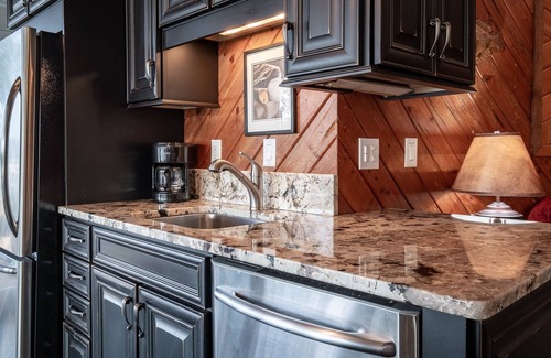 Long Beach House | The Ferguson Cottage