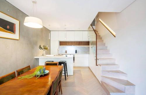 Alexandria Apartment | 'The Fern' Split-level Eco Luxury with Lush Courtyard