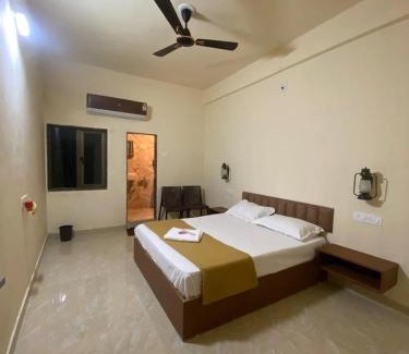 Somnath Hotel | The Fero Hotel