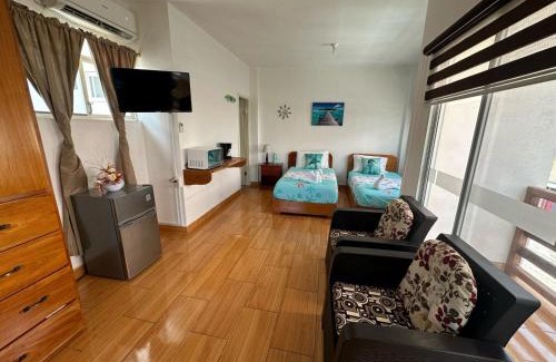 Bahia de la Academia House | The Finch House (La Casa del Pinzón)