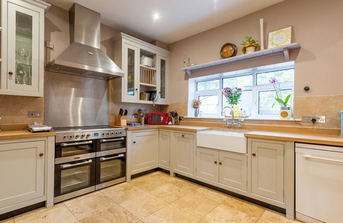 Sudbourne House | The Firs - sleeps up to 15 and is the perfect countryside retreat by Orford!