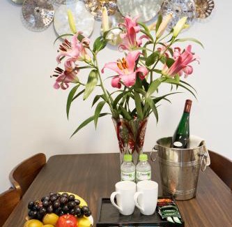 Van Giang Apartment | The First Stay Hotel