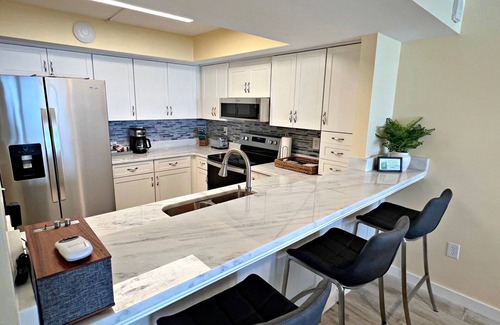 Orange Beach Condo | The fish are biting!🎣🌞 There is something for everyone!
